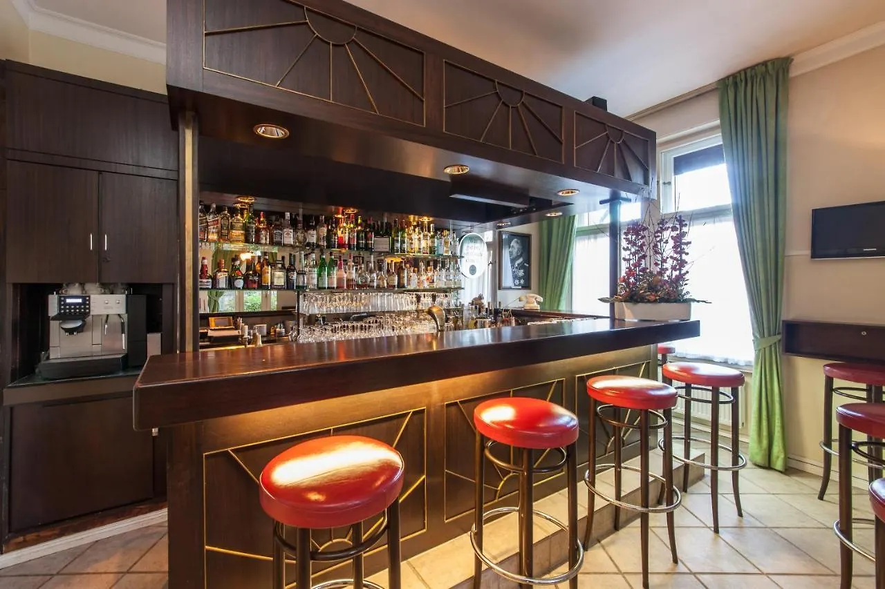 Hotel Kronprinz Berlin 3*,  Germany